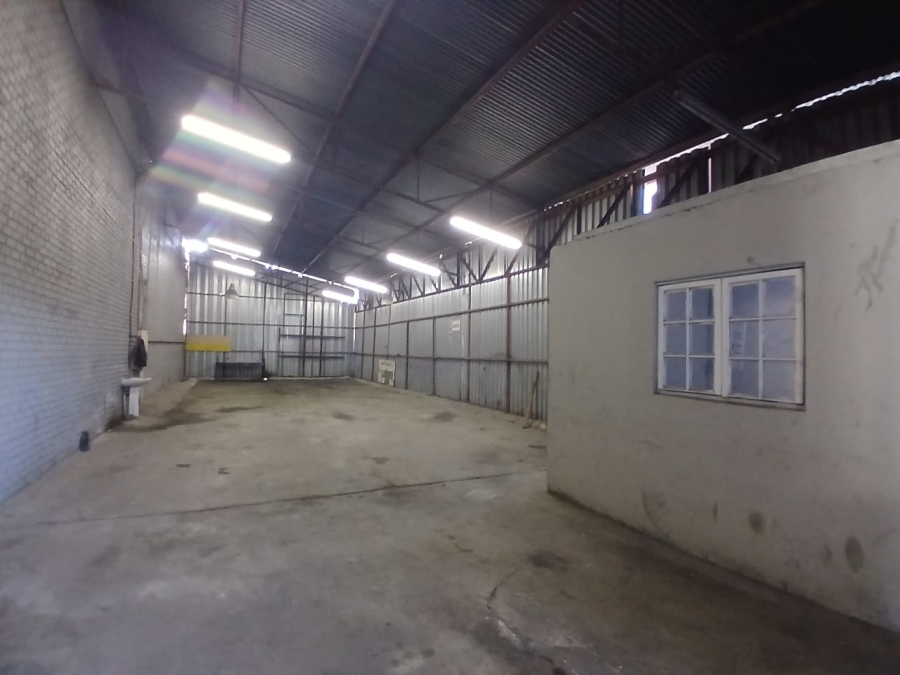 To Let Commercial Property for Rent in Rustenburg Central North West